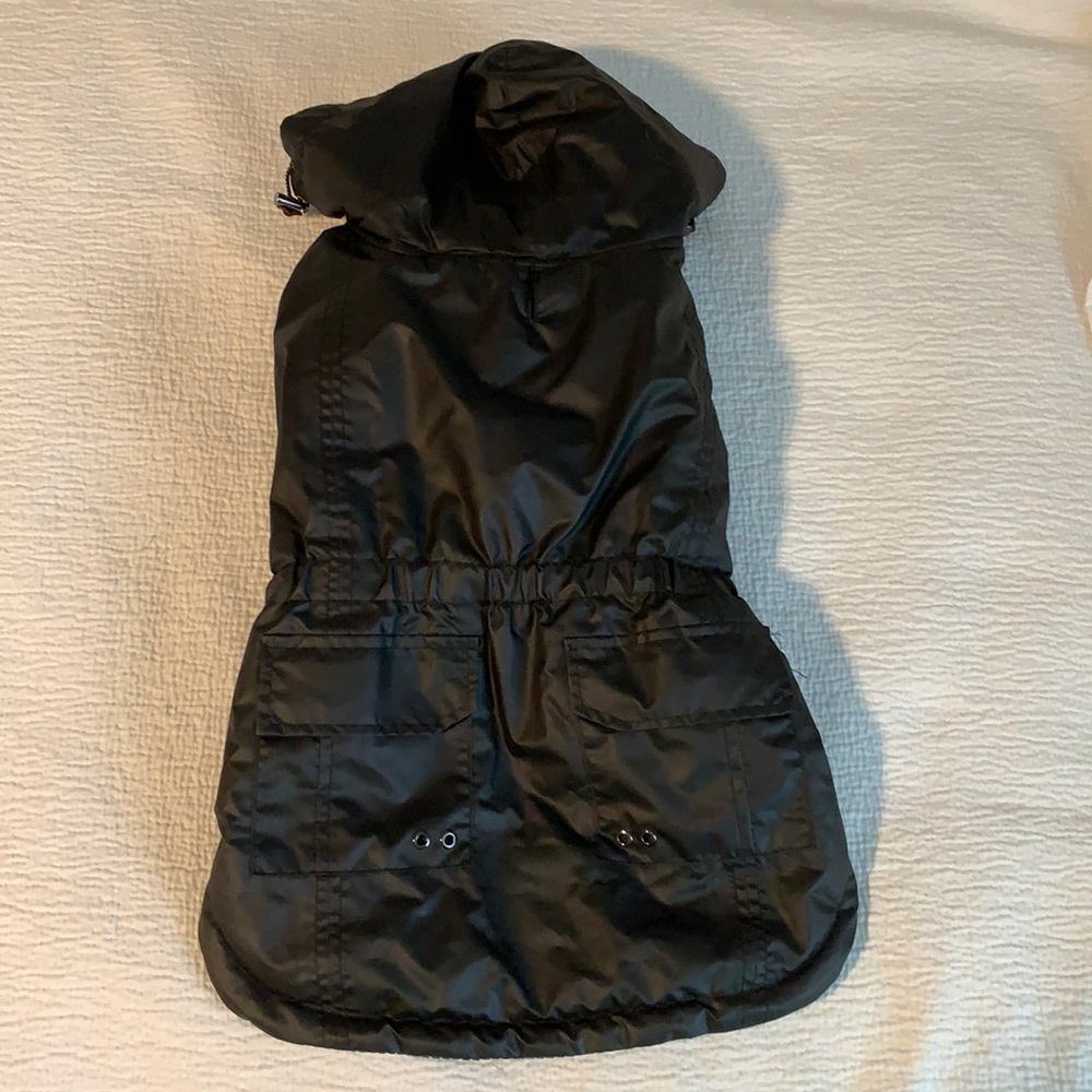 dog raincoat - Picture 2 of 5
